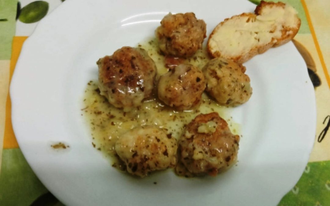 Albóndigas de Bacalao en Salsa Verde